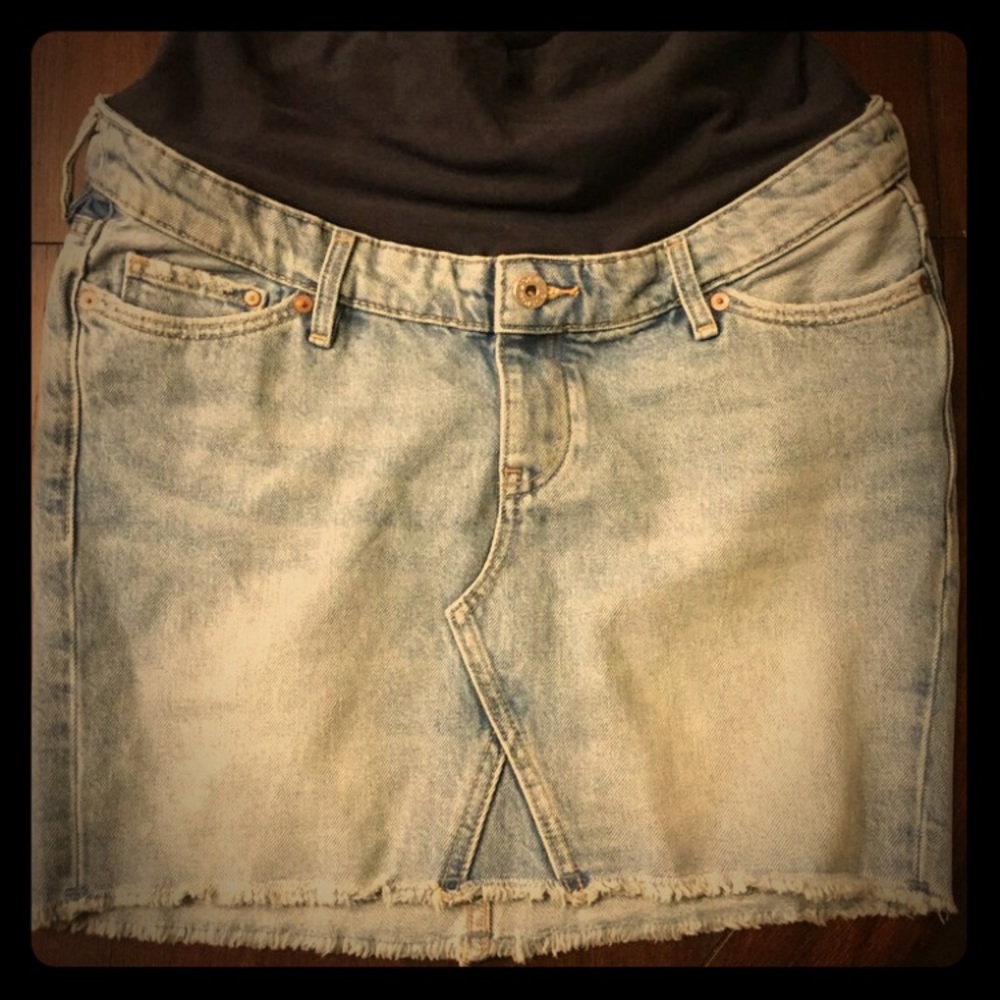 Sold out H&M maternity denim skirt